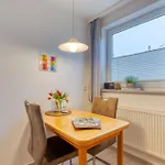 Haus Windhuk 公寓 *